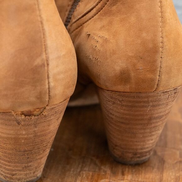 FRYE Reina Sandy Nubuck Western Inspired Booties Womens Size 7.5 M - Picture 5 of 9